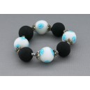 bracelet perles boules fond transparent fleur turquoise