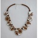 Collier perles plates Brune réversible fond blanc fleur brune /fond beige fleur brune