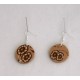 Boucles d'oreille Brune fond beige fleur brune grand modèle