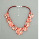 Collier perles plates Coraline visage corail 