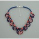 Collier perles plates Coraline fond bleu fleur corail  & bleu